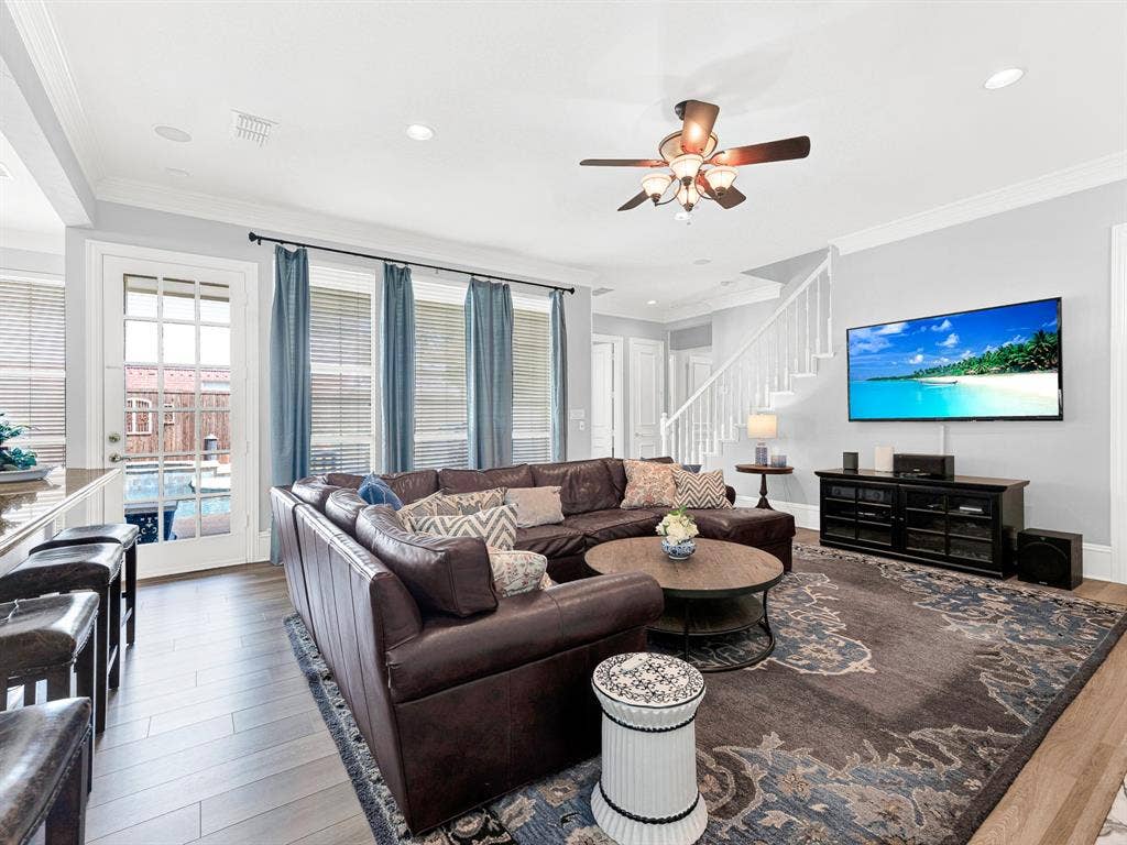 5208 Ambergate Lane, Dallas, TX 75287 5208 Ambergate Lane, Dallas, TX 75287