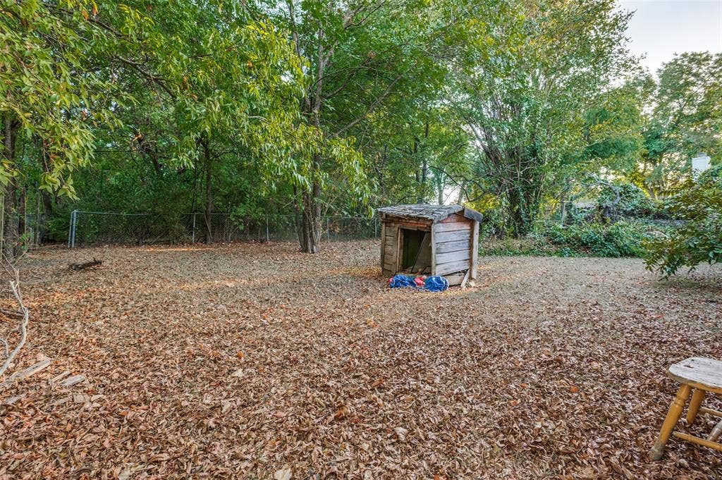 2860 56th Street, Dallas, TX 75241 2860 56th Street, Dallas, TX 75241