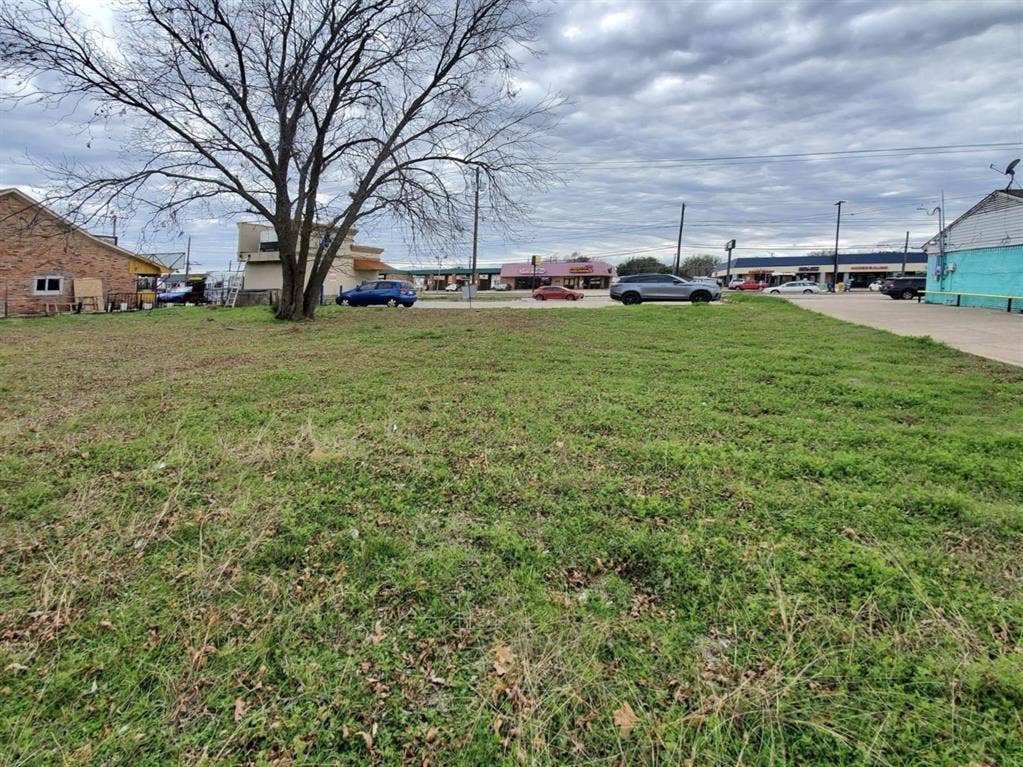 5514 Broadway Boulevard, Garland, TX 75043 5514 Broadway Boulevard, Garland, TX 75043
