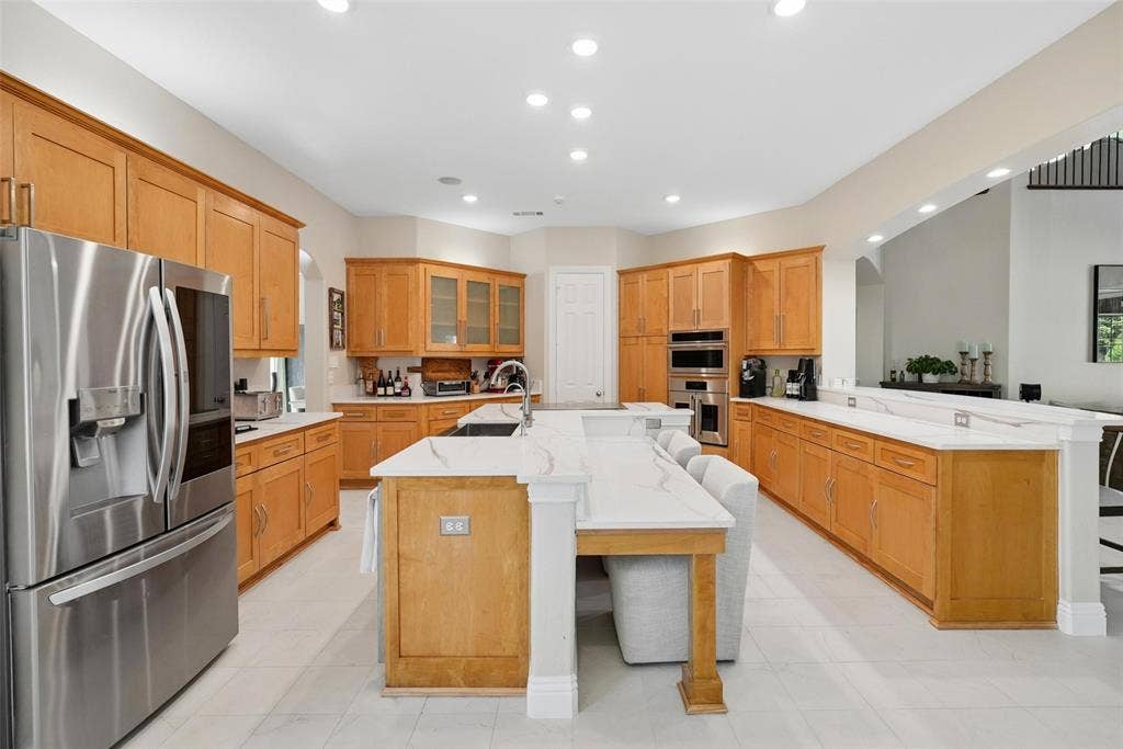 8319 Midway Road, Dallas, TX 75209 8319 Midway Road, Dallas, TX 75209