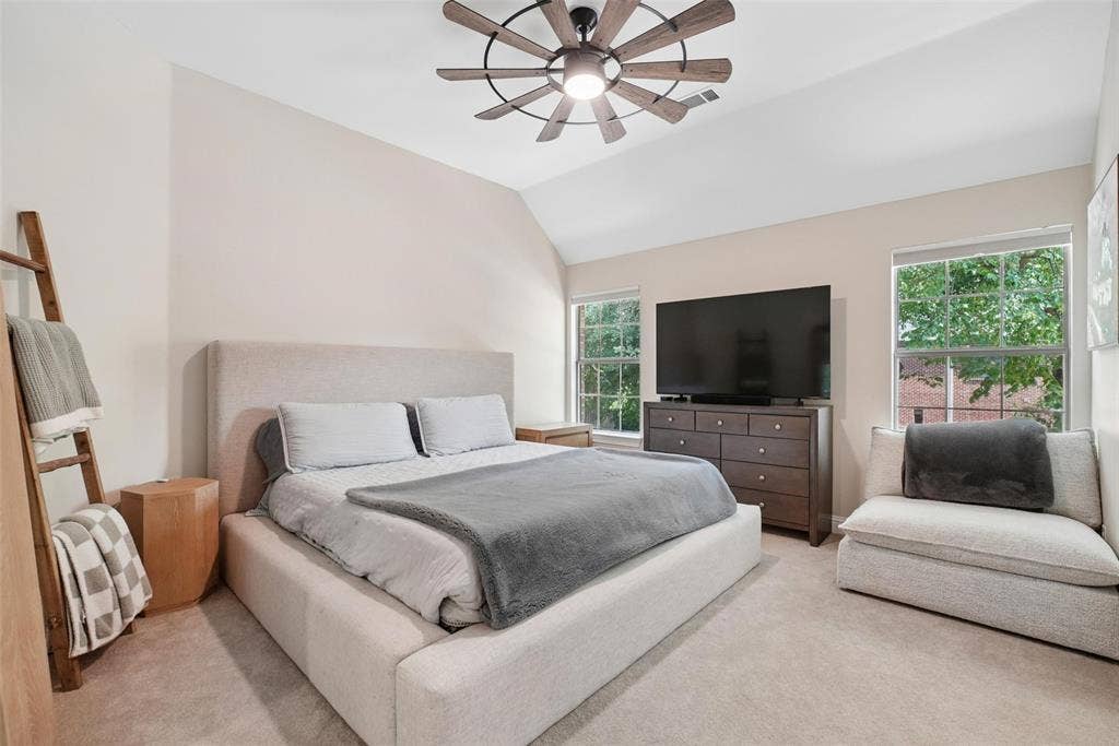 8319 Midway Road, Dallas, TX 75209 8319 Midway Road, Dallas, TX 75209