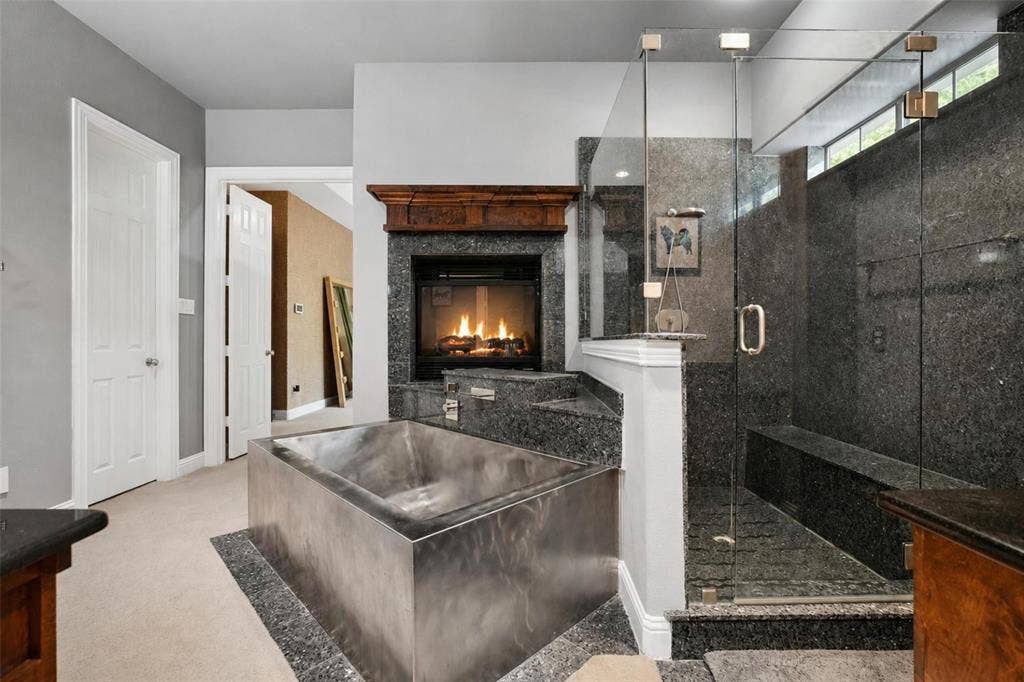 8319 Midway Road, Dallas, TX 75209 8319 Midway Road, Dallas, TX 75209