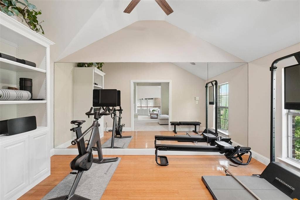 8319 Midway Road, Dallas, TX 75209 8319 Midway Road, Dallas, TX 75209