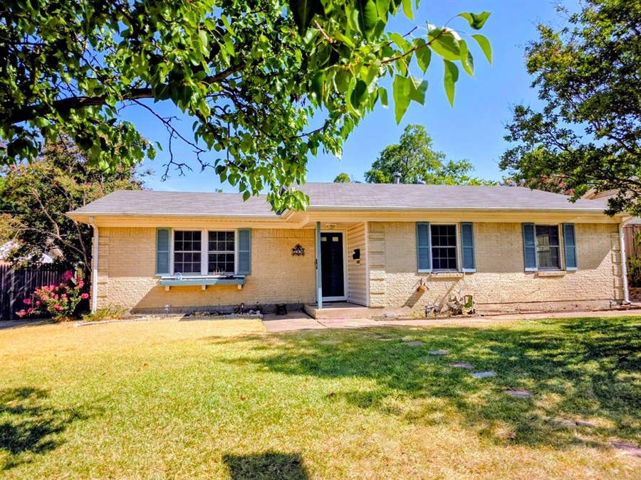 Property photo for 714 Timberlake Circle, Richardson, TX