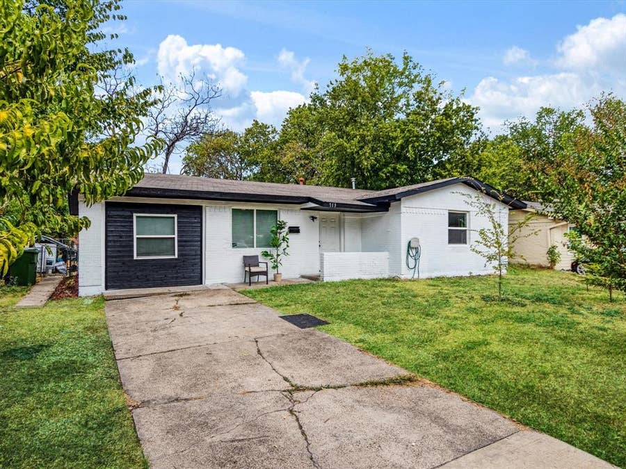 Property photo for 713 Hardy Drive, Garland, TX