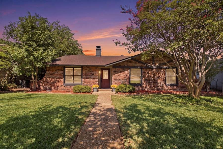 Property photo for 2929 Spring Brook Drive, Garland, TX
