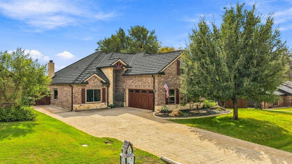 6503 Pirlie Court, Granbury, TX 76049 Room for Extra Parking