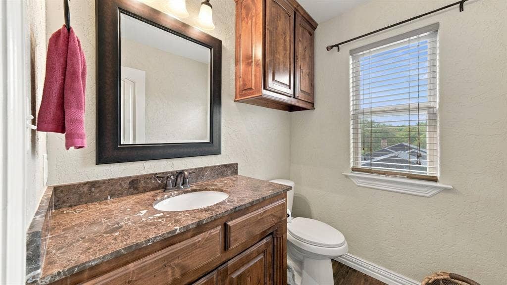 6503 Pirlie Court, Granbury, TX 76049 Half Bath on 2nd Floor