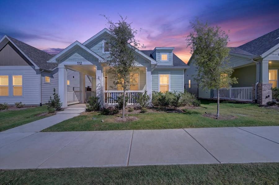 Property photo for 1112 Abigail Way, Midlothian, TX