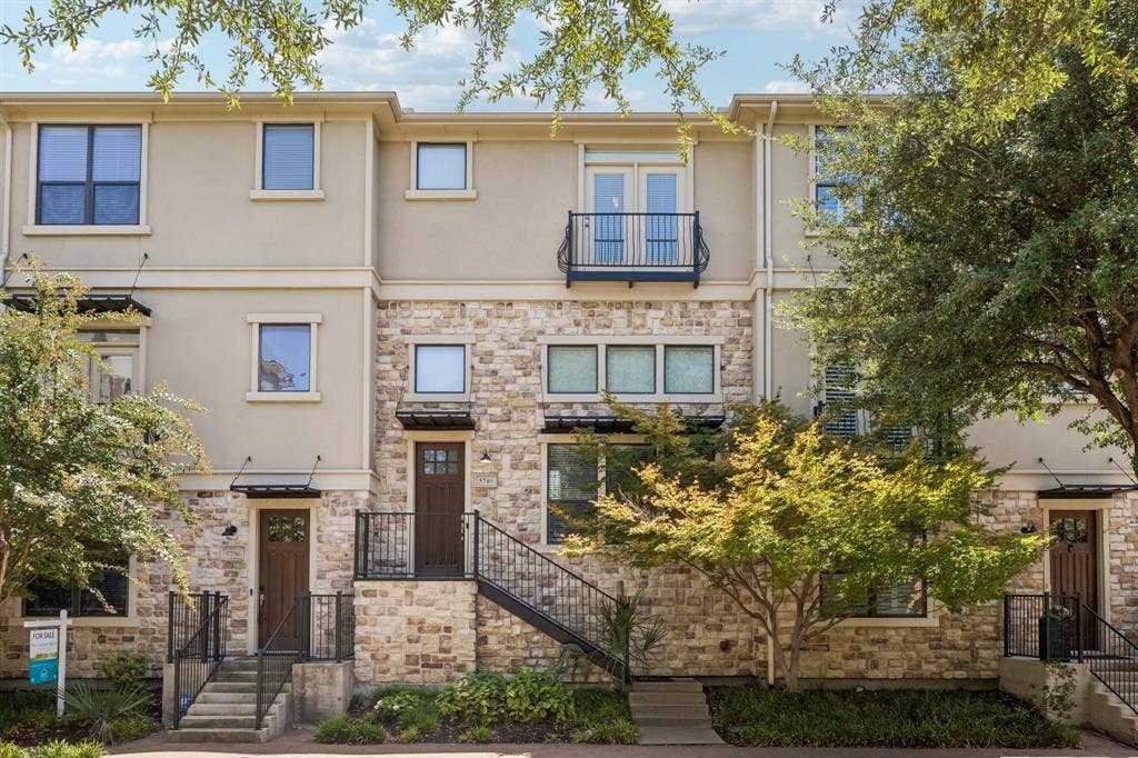 5740 Robbie Road, Plano, TX 75024 5740 Robbie Road, Plano, TX 75024