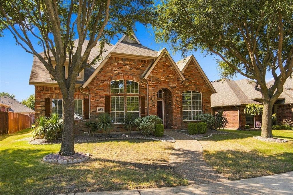 11535 Yoakum Drive, Frisco, TX 75035 11535 Yoakum Drive, Frisco, TX 75035