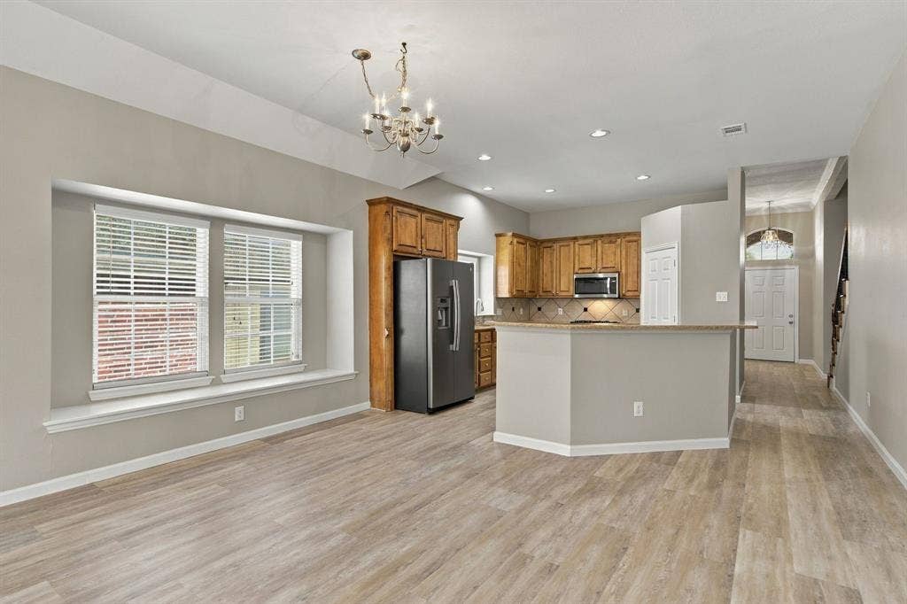11535 Yoakum Drive, Frisco, TX 75035 11535 Yoakum Drive, Frisco, TX 75035