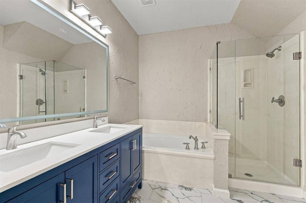 11535 Yoakum Drive, Frisco, TX 75035 11535 Yoakum Drive, Frisco, TX 75035