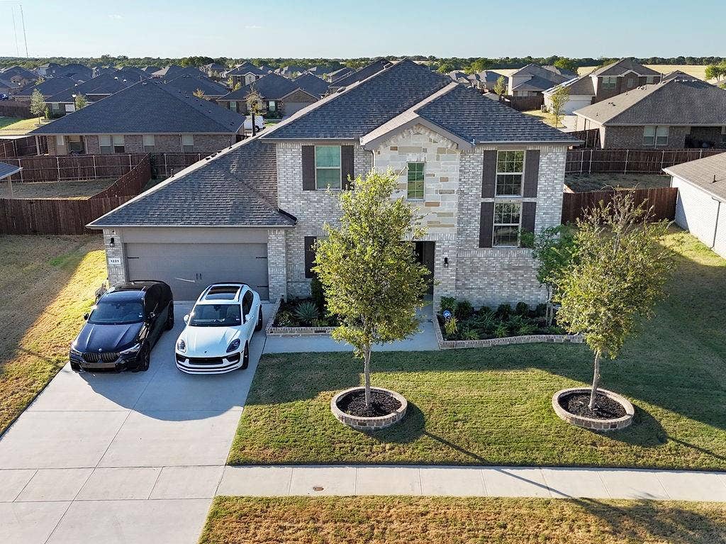 1221 Boulder Drive, Cedar Hill, TX 75104 1221 Boulder Drive, Cedar Hill, TX 75104