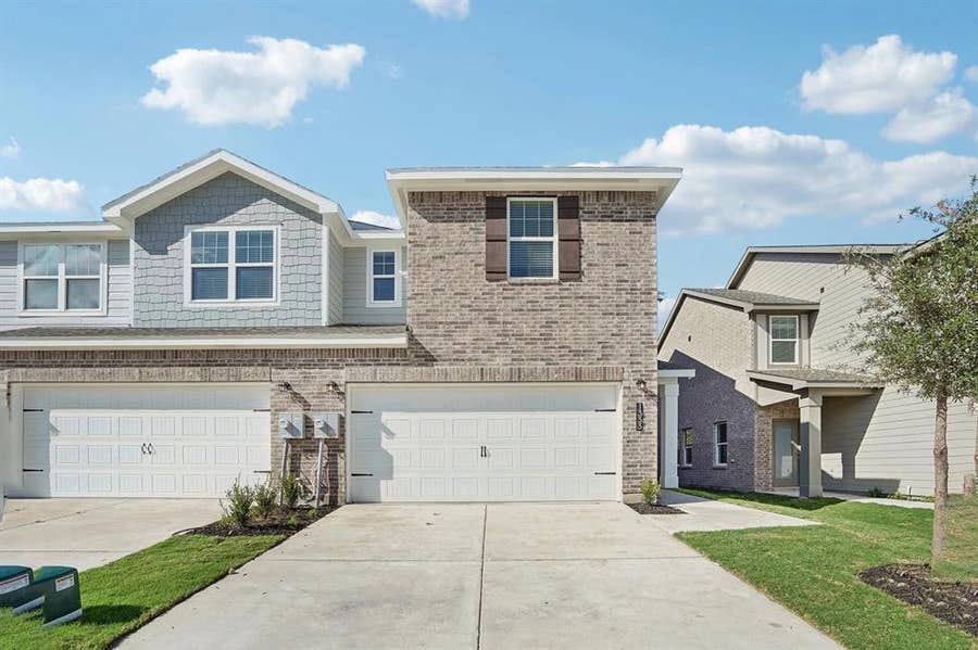 Property photo for 940 Penrose Drive, Cedar Hill, TX