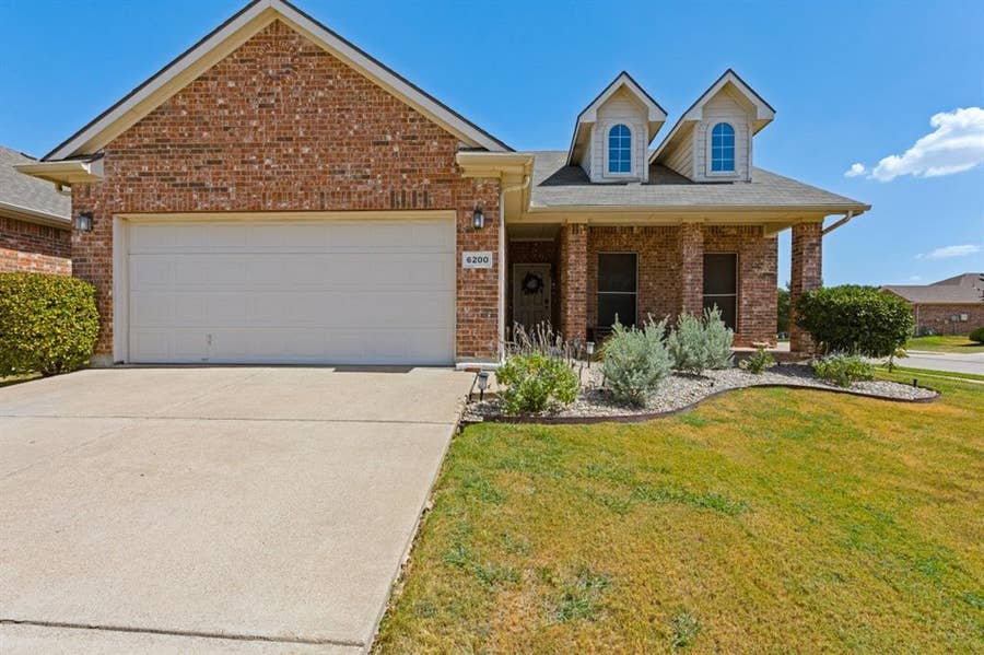 Property photo for 6200 Charisma Court, Fort Worth, TX