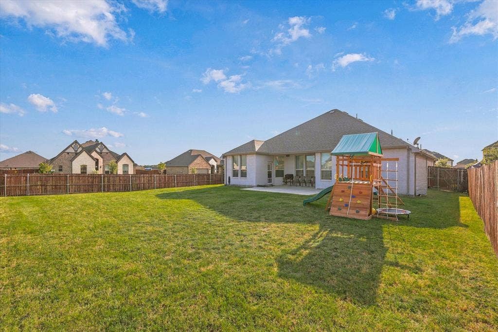 5622 Log Cabin Court, Midlothian, TX 76065 5622 Log Cabin Court, Midlothian, TX 76065