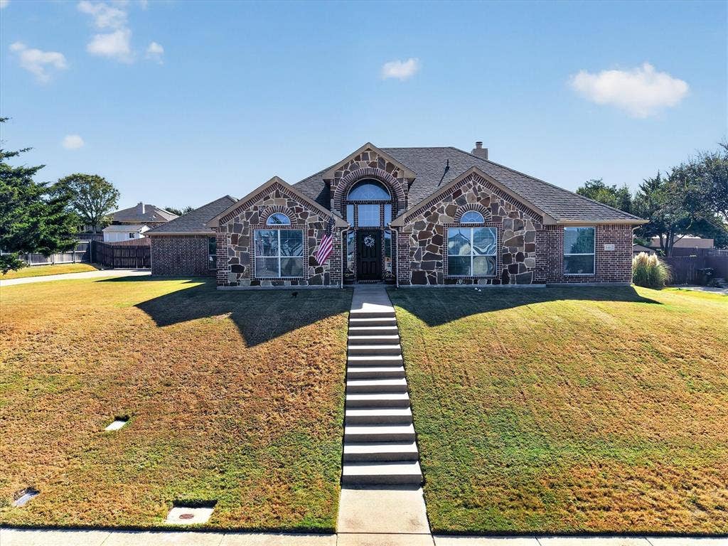 6460 Fox Run Dr., Midlothian, TX 76065 6460 Fox Run Dr., Midlothian, TX 76065