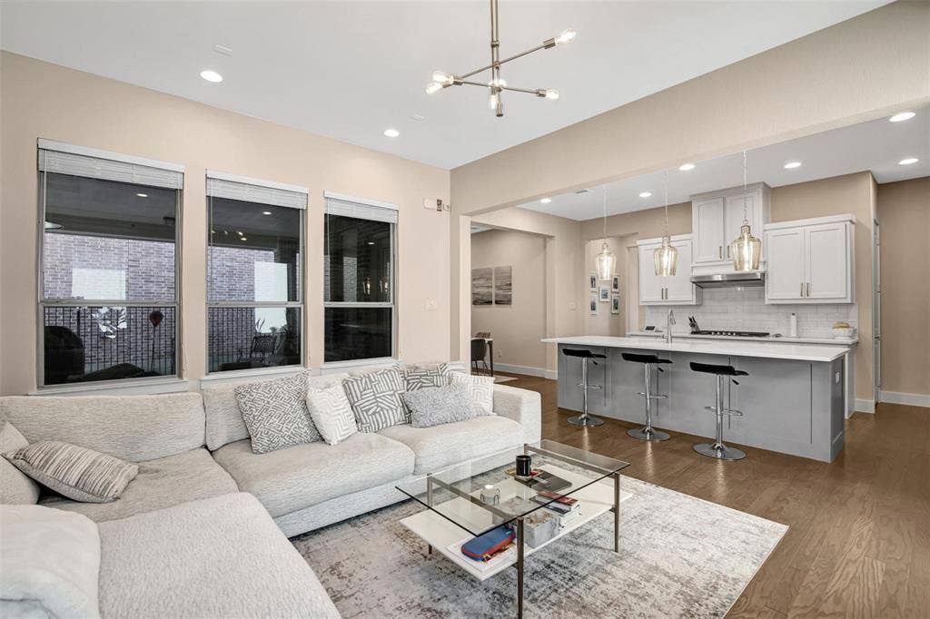 1026 Billy Lane, Allen, TX 75013 1026 Billy Lane, Allen, TX 75013