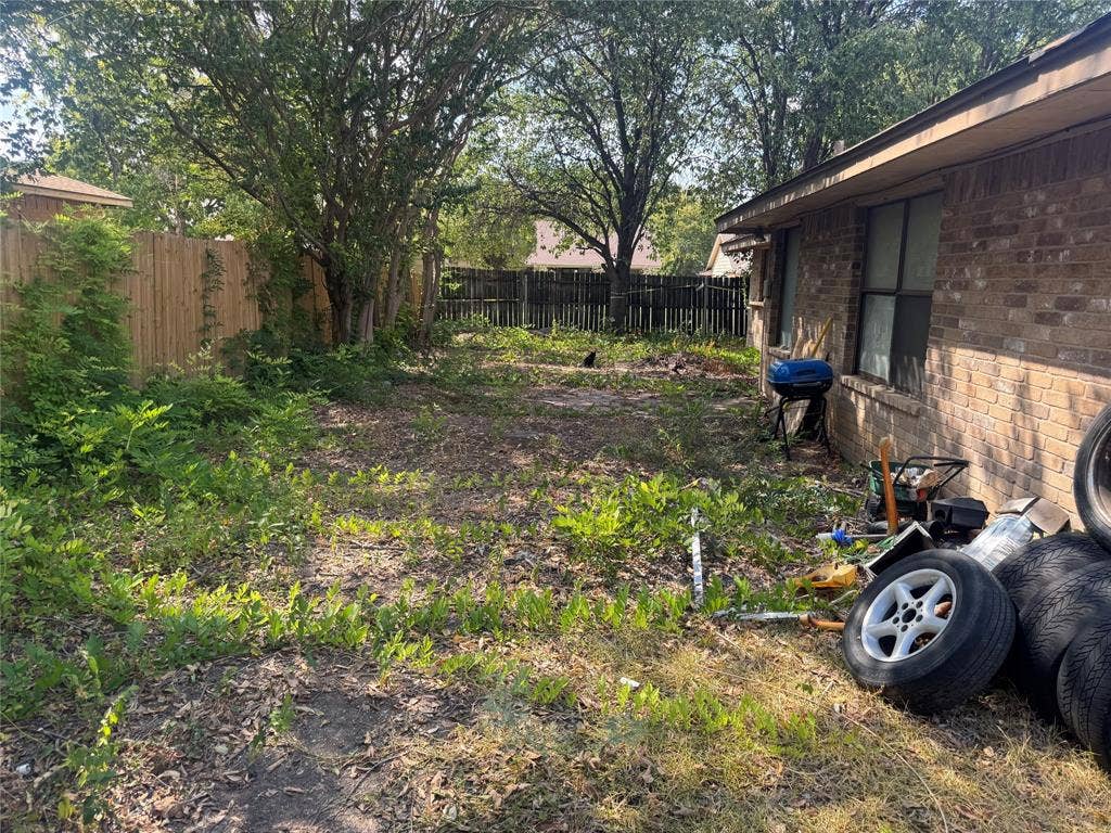 2681 Steppington Street, Grand Prairie, TX 75052 Additional content
