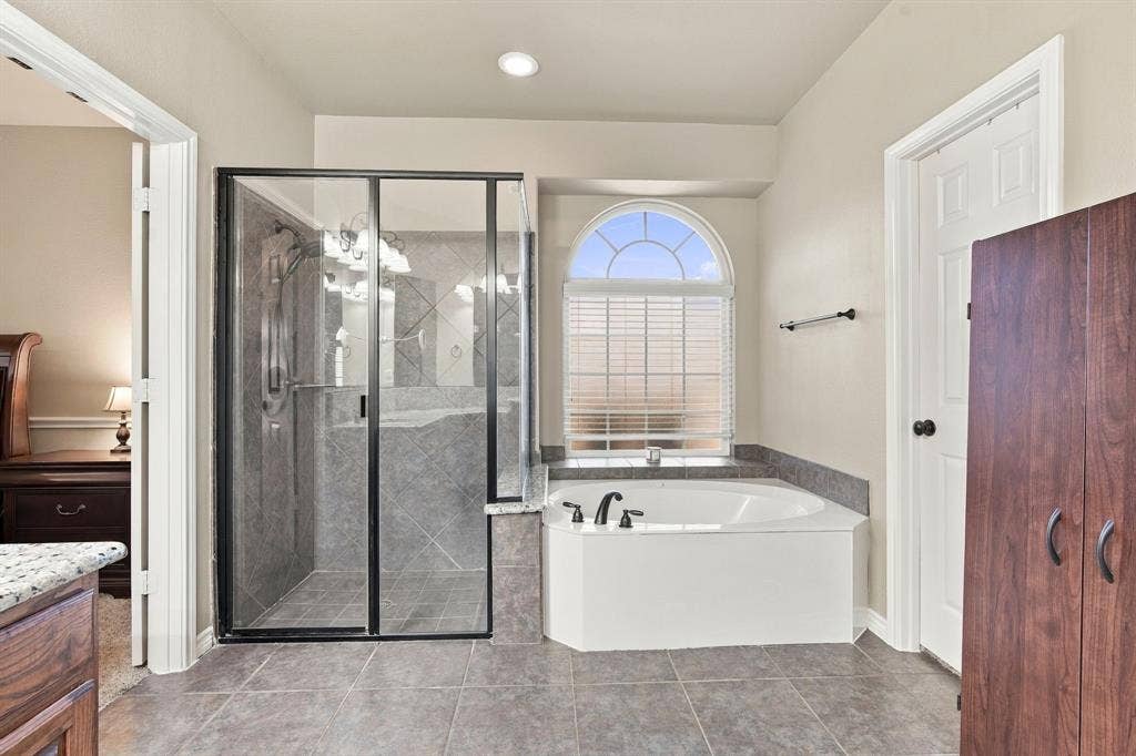 1861 Chuckwagon Drive, Midlothian, TX 76065 1861 Chuckwagon Drive, Midlothian, TX 76065