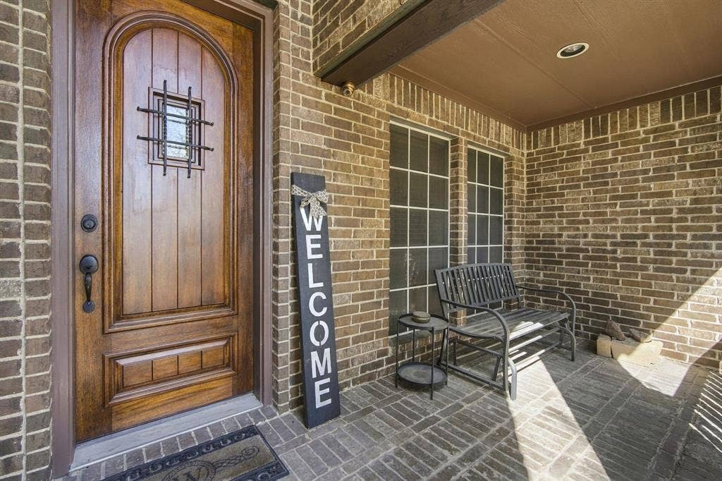 1861 Chuckwagon Drive, Midlothian, TX 76065 1861 Chuckwagon Drive, Midlothian, TX 76065