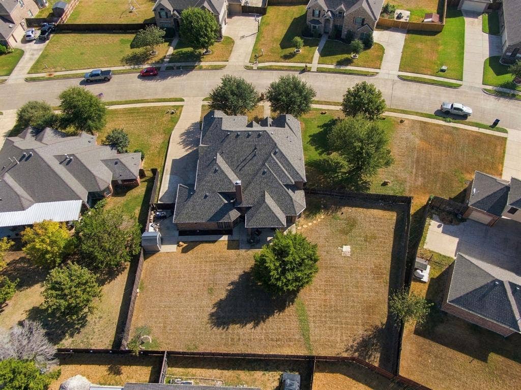 1861 Chuckwagon Drive, Midlothian, TX 76065 1861 Chuckwagon Drive, Midlothian, TX 76065