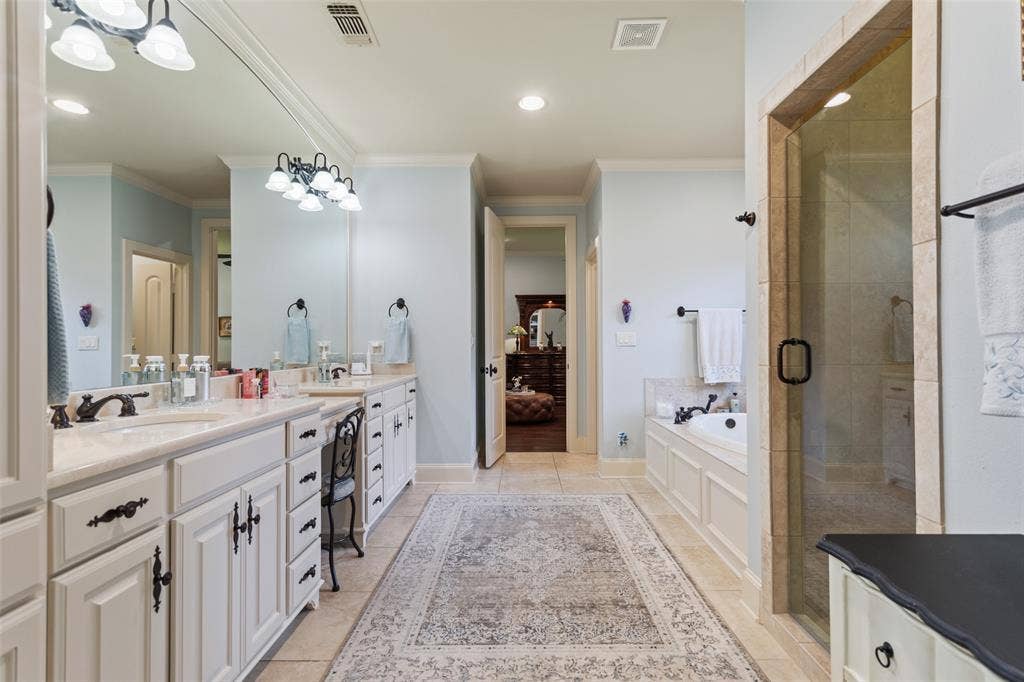 6559 Wheaton Court, Tyler, TX 75703 6559 Wheaton Court, Tyler, TX 75703