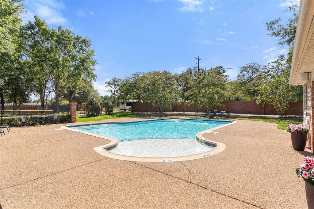 6559 Wheaton Court, Tyler, TX 75703 6559 Wheaton Court, Tyler, TX 75703