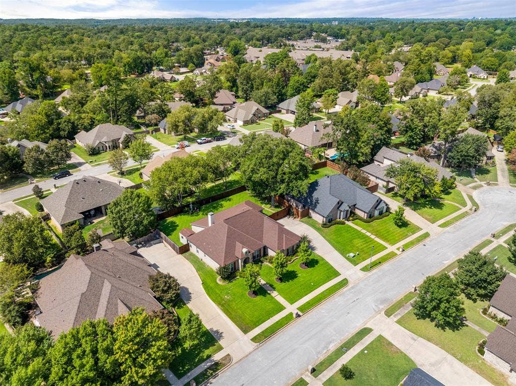 6559 Wheaton Court, Tyler, TX 75703 6559 Wheaton Court, Tyler, TX 75703