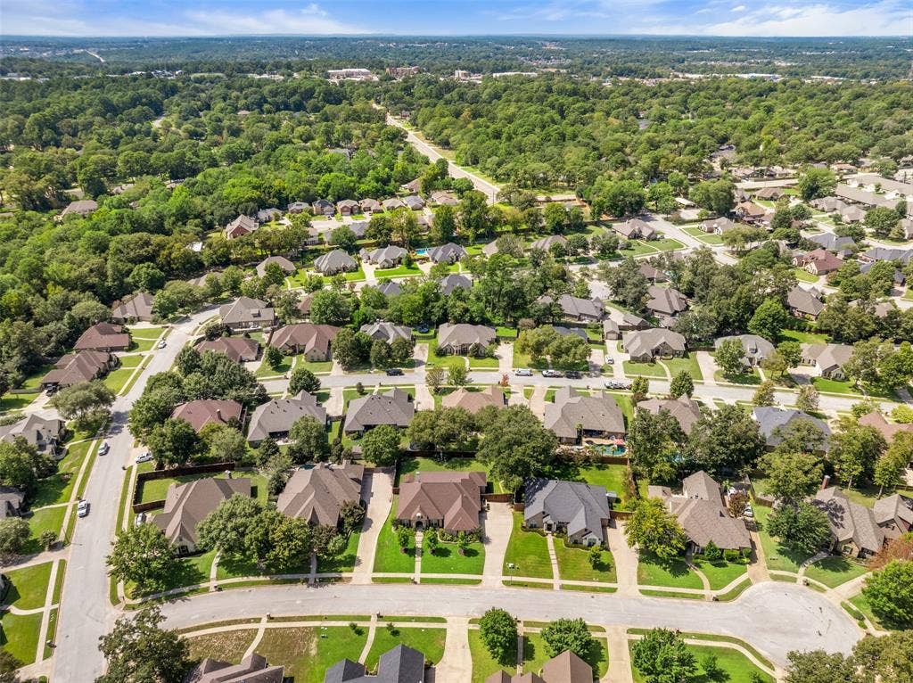 6559 Wheaton Court, Tyler, TX 75703 6559 Wheaton Court, Tyler, TX 75703