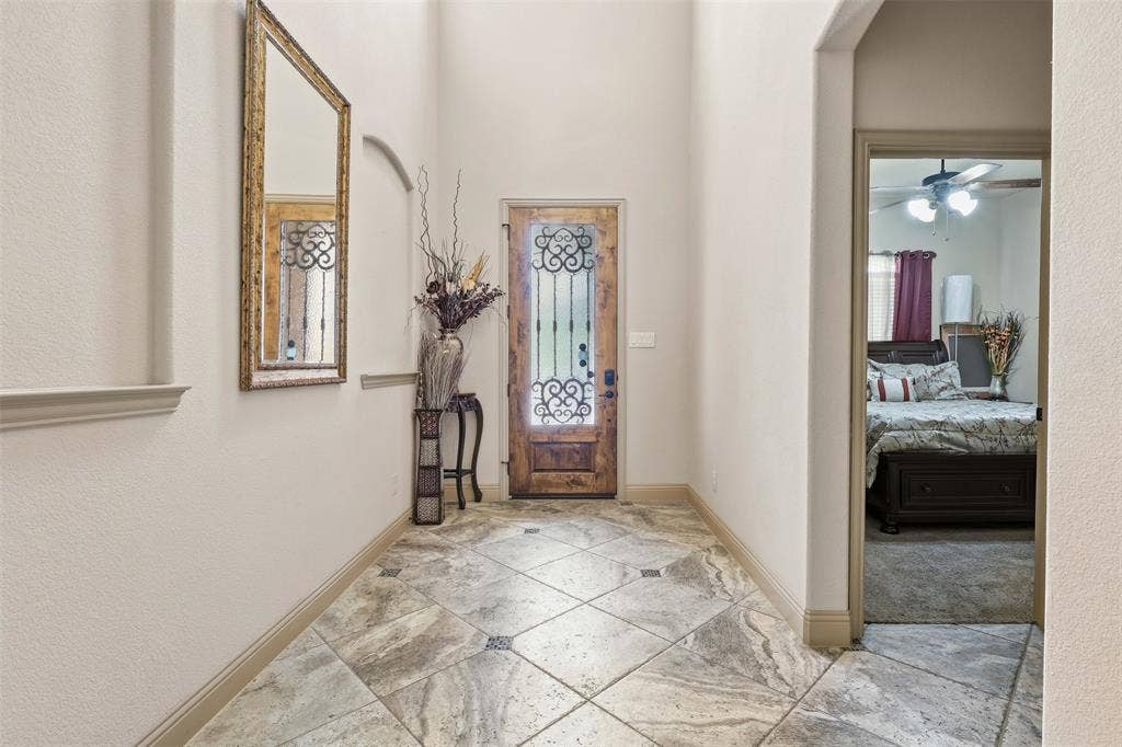 225 Bentley Drive, Midlothian, TX 76065 225 Bentley Drive, Midlothian, TX 76065