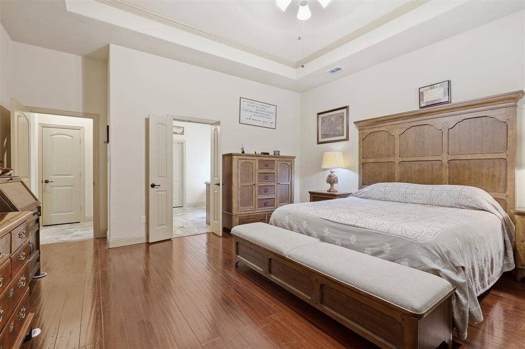 225 Bentley Drive, Midlothian, TX 76065 225 Bentley Drive, Midlothian, TX 76065