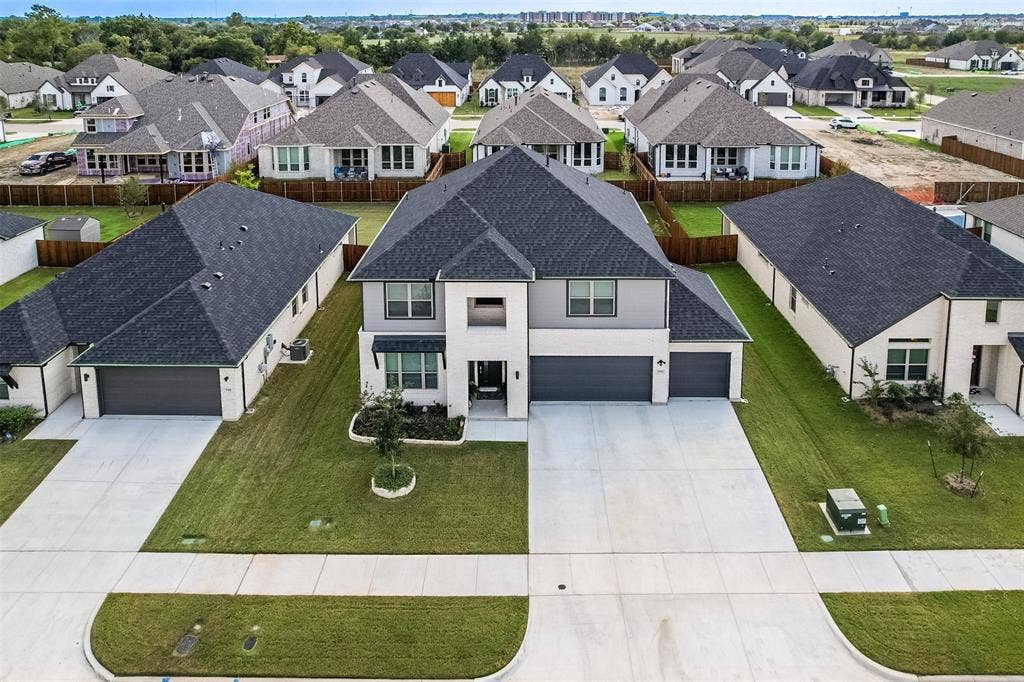 540 Moonrise Street, Waxahachie, TX 75165 540 Moonrise Street, Waxahachie, TX 75165