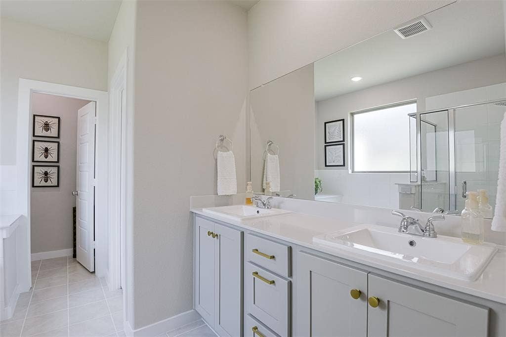 540 Moonrise Street, Waxahachie, TX 75165 540 Moonrise Street, Waxahachie, TX 75165
