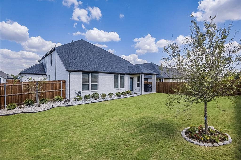 540 Moonrise Street, Waxahachie, TX 75165 540 Moonrise Street, Waxahachie, TX 75165