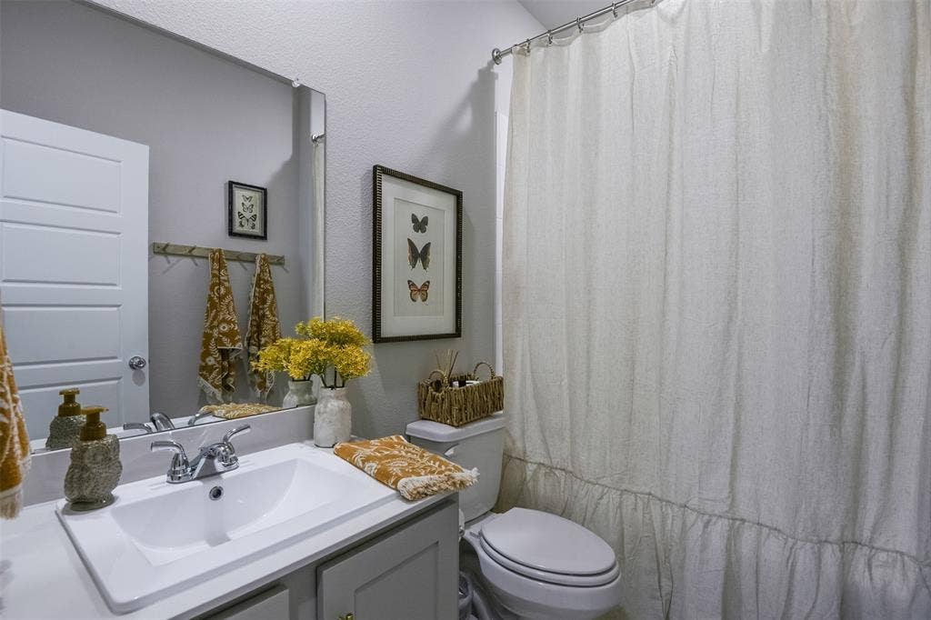 540 Moonrise Street, Waxahachie, TX 75165 540 Moonrise Street, Waxahachie, TX 75165