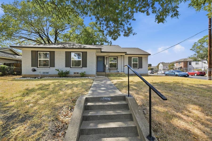 Property photo for 2421 Hillburn Drive, Dallas, TX