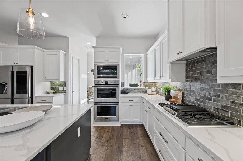8655 Forest Hills Boulevard, Dallas, TX 75218 8655 Forest Hills Boulevard, Dallas, TX 75218