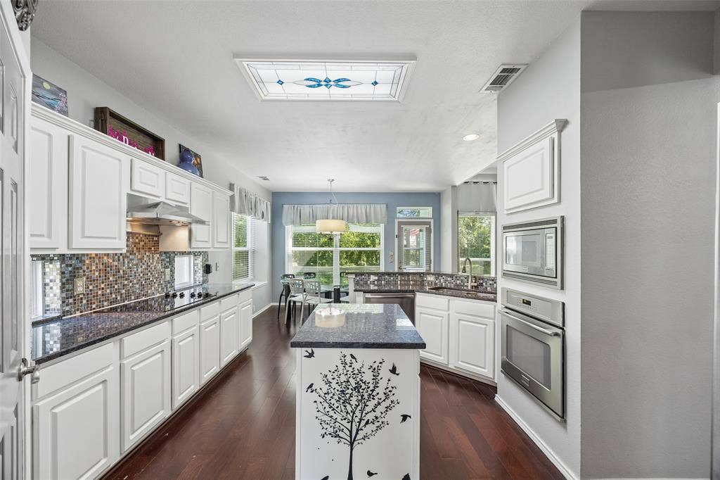 6804 Nottoway Lane, Plano, TX 75074
