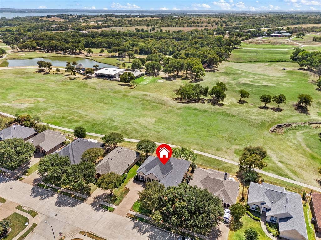 10701 Whitestone Ranch Road, Benbrook, TX 76126 This house sits in the middle of the 6th Fairway of Whitestone Golf Course