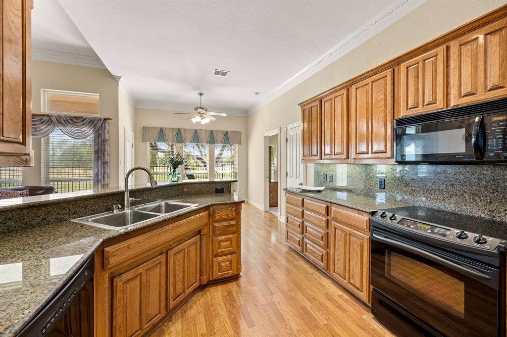 10701 Whitestone Ranch Road, Benbrook, TX 76126 10701 Whitestone Ranch Road, Benbrook, TX 76126
