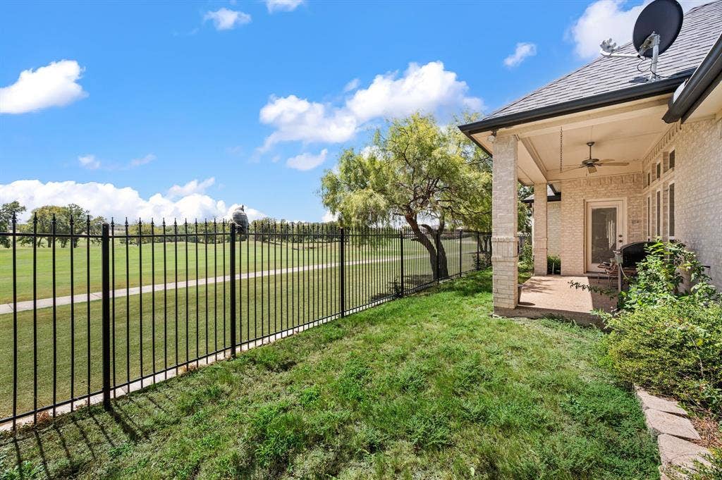 10701 Whitestone Ranch Road, Benbrook, TX 76126 Wonderful views