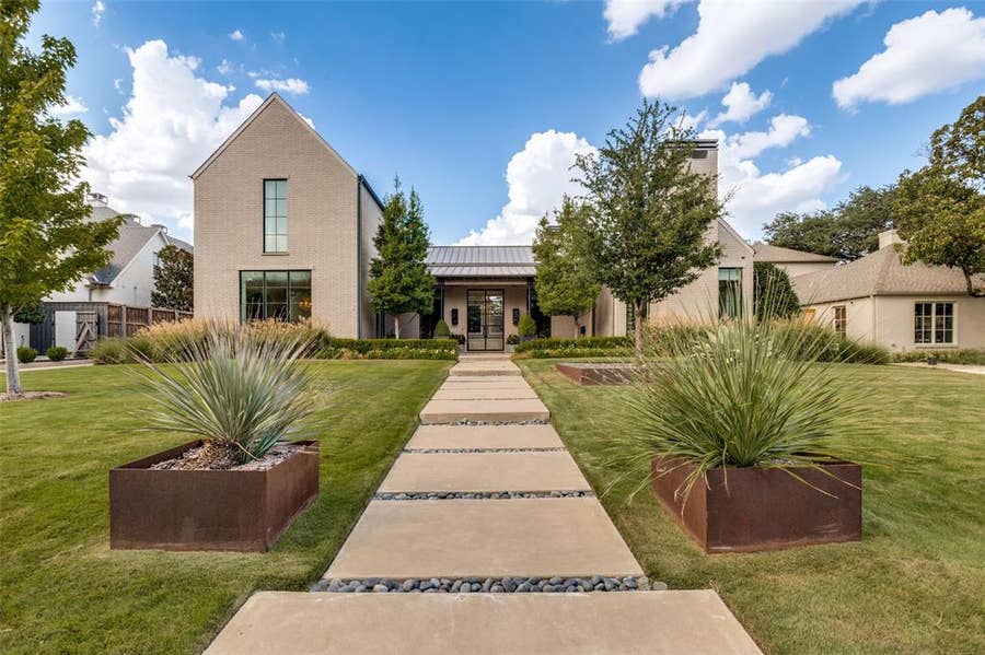 Property photo for 4447 Alta Vista Lane, Dallas, TX