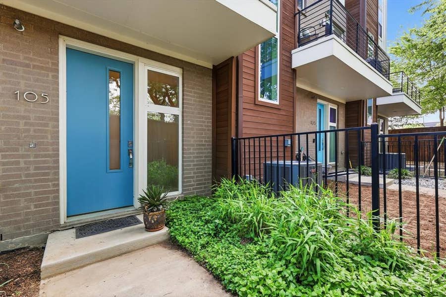 Property photo for 4620 Munger Avenue, #105, Dallas, TX