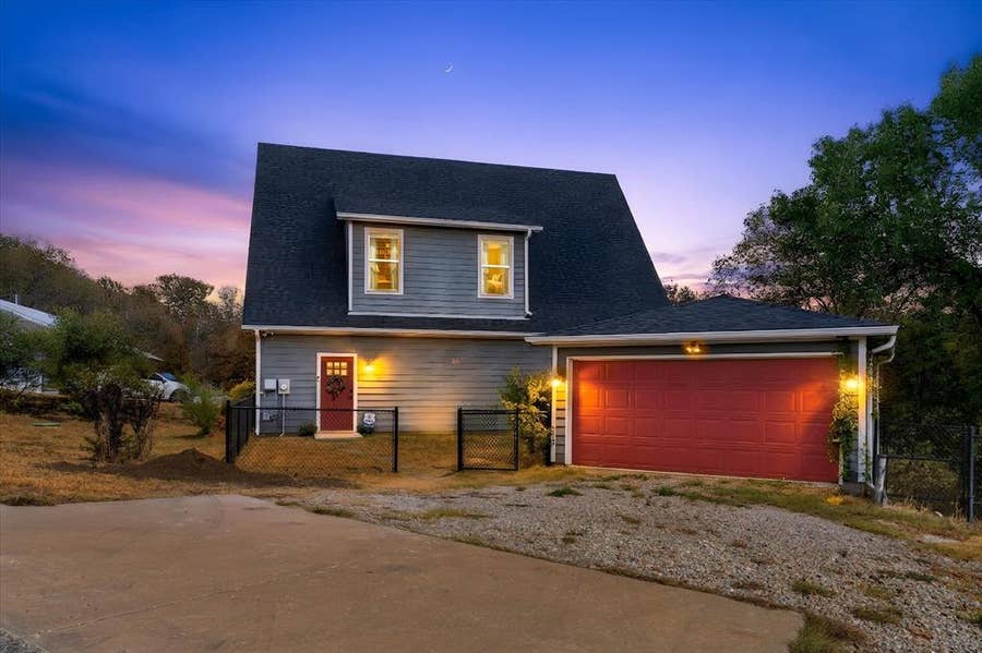 Property photo for 3910 Pocahontas Drive, Flower Mound, TX