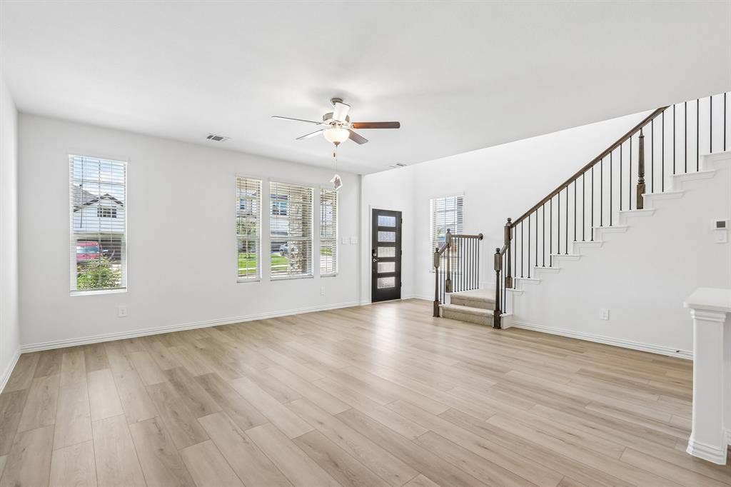 2716 Teton Street, Corinth, TX 76210 Photo is not of the actual home, but is an inspirational photo of builder’s model home and may depict options, furnishings, and/or decorator features that are not included.