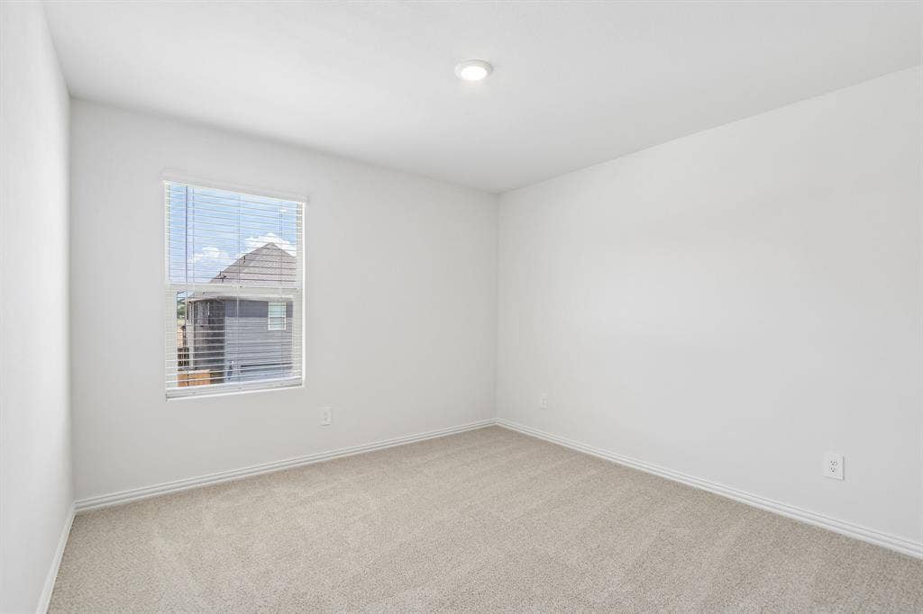2716 Teton Street, Corinth, TX 76210 Photo is not of the actual home, but is an inspirational photo of builder’s model home and may depict options, furnishings, and/or decorator features that are not included.