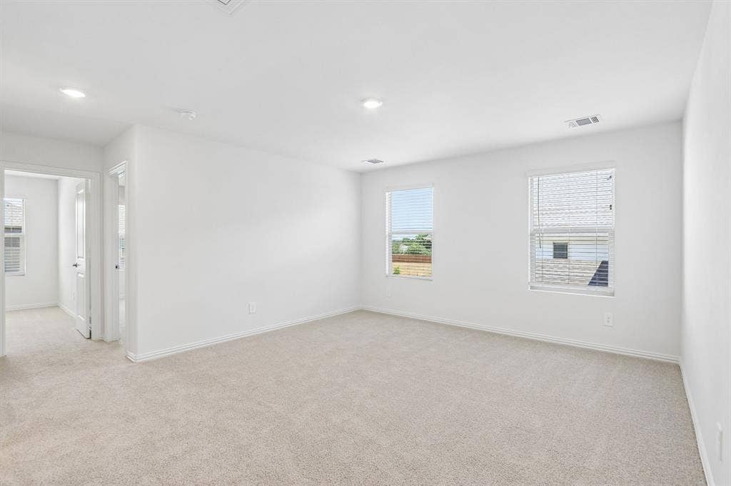 2716 Teton Street, Corinth, TX 76210 Photo is not of the actual home, but is an inspirational photo of builder’s model home and may depict options, furnishings, and/or decorator features that are not included.