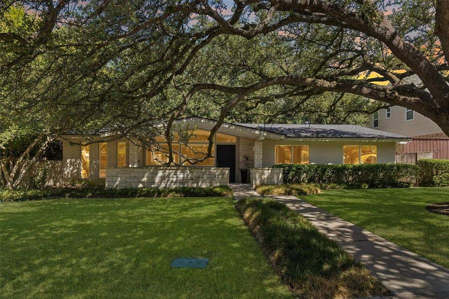 Property photo for 9777 Broken Bow Road, Dallas, TX
